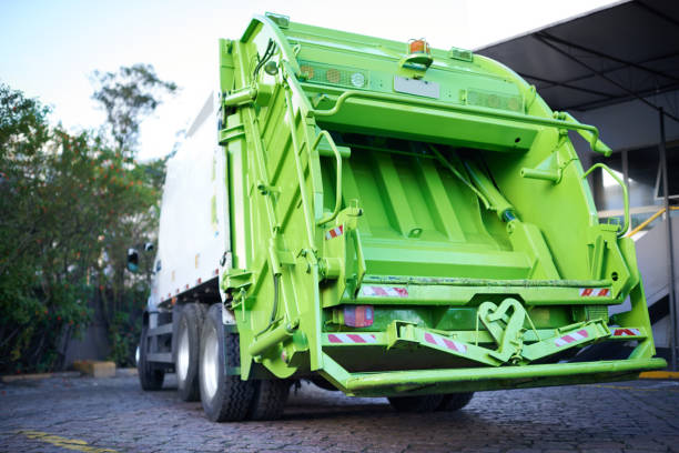 Best Commercial Cleanout Services  in Shafer, MN